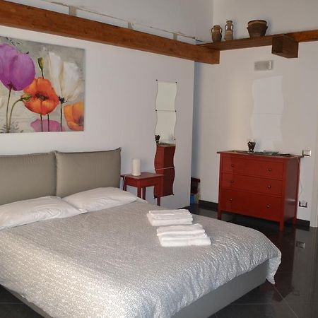 Appartamenti Vittorio Emanuele Palermo Habitación foto