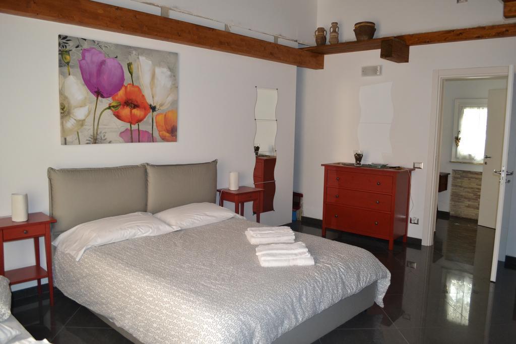 Appartamenti Vittorio Emanuele Palermo Habitación foto